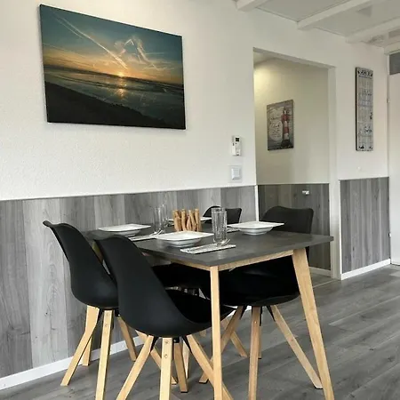 Tatil Evi With 2 Bedrooms *
